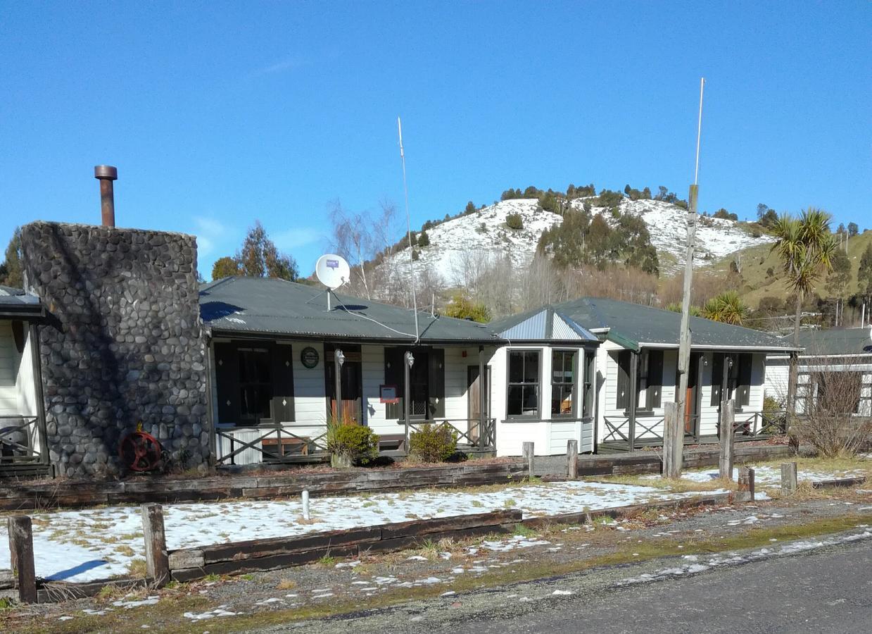 Slalom Lodge Raurimu Exterior foto